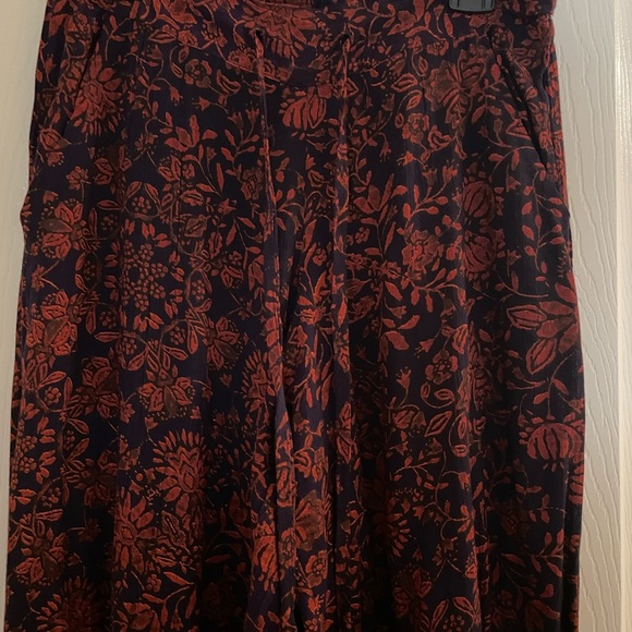 Pants - Picture 3 of 6